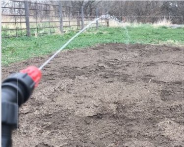 this image shows the a sprayer nozzle with a solid stream pattern